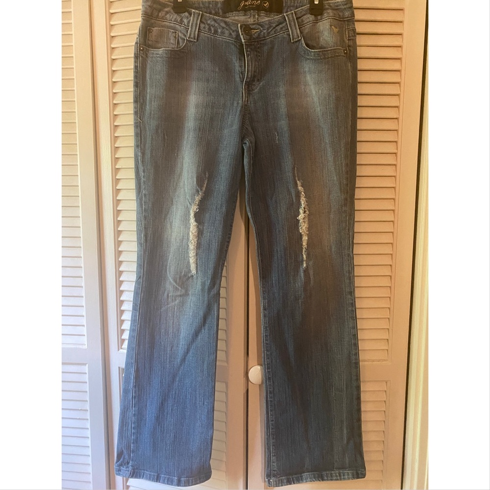 Grane vintage distressed boot cut jeans Size 13